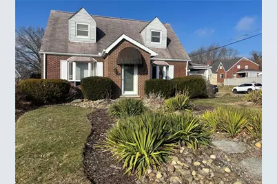 595 Maple Ave, Springdale Boro, PA 15144 - Photo 1