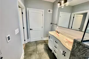 714 Armandale St, Pittsburgh, PA 15212 - Photo 22