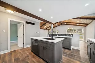 342 Snyder Ln, Burrel-Blacklick, PA 15717 - Photo 16