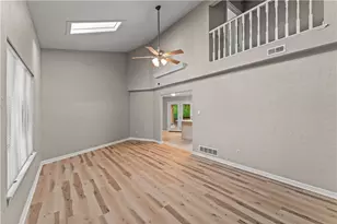 206 Queens Ct, North Strabane, PA 15317 - Photo 6