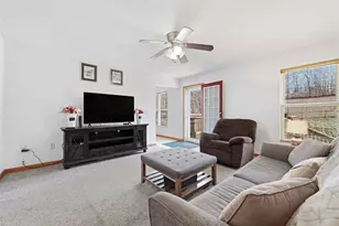 1319 Deerfield Ln, West Leechburg, PA 15656 - Photo 12