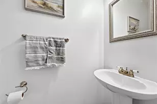 1319 Deerfield Ln, West Leechburg, PA 15656 - Photo 14