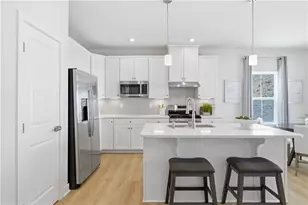 332 Dana Dr, Nottingham, PA 15330 - Photo 10