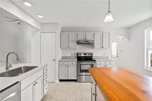 1157 Old Farm Rd, Cecil, PA 15055 - Photo 14