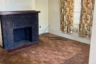 801 Fallowfield, Charleroi Boro, PA 15022 - Photo 4