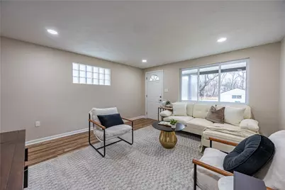 106 Blythe Rd, South Fayette, PA 15064 - Photo 2