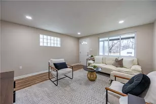 106 Blythe Rd, South Fayette, PA 15064 - Photo 2