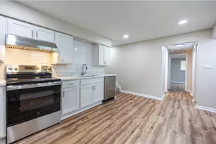 106 Blythe Rd, South Fayette, PA 15064 - Photo 4