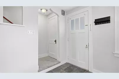 4060 Cambronne St, Pittsburgh, PA 15212 - Photo 4