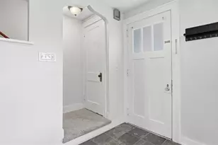 4060 Cambronne St, Pittsburgh, PA 15212 - Photo 4