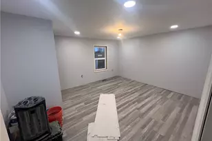 787 Greenfield Rd, Lackawannock Township, PA 16137 - Photo 4