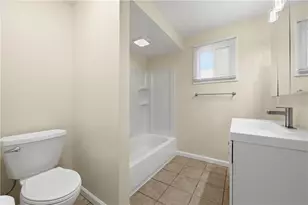 667 Memorial Dr, Pittsburgh, PA 15068 - Photo 18