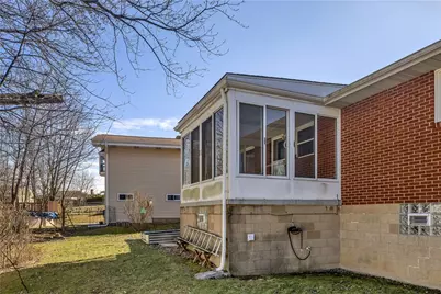 3058 Fadette St, Pittsburgh, PA 15204 - Photo 6