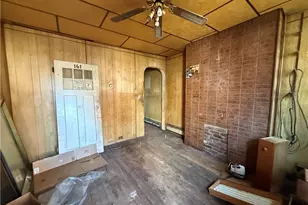 161 Cotton Wy, Pittsburgh, PA 15201 - Photo 2