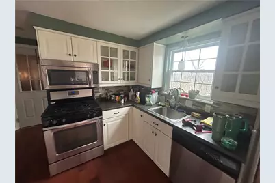 3106 Julie Dr, South Park, PA 15129 - Photo 8