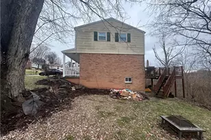 3106 Julie Dr, South Park, PA 15129 - Photo 32