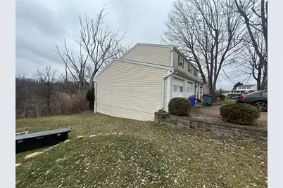 3106 Julie Dr, South Park, PA 15129 - Photo 30