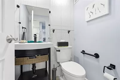 320 Fort Duquesne Blvd #4F, Downtown Pgh, PA 15222 - Photo 24