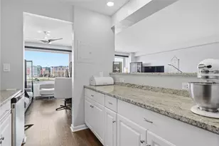 320 Fort Duquesne Blvd, Downtown Pgh, PA 15222 - Photo 20