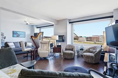 320 Fort Duquesne Blvd #4F, Pittsburgh, PA 15222 - Photo 8