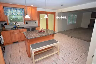 2597 Monterey Dr, Pittsburgh, PA 15241 - Photo 10