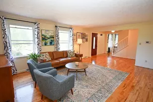 2597 Monterey Dr, Pittsburgh, PA 15241 - Photo 8