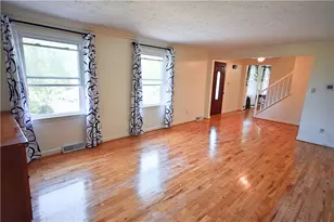 2597 Monterey Dr, Pittsburgh, PA 15241 - Photo 6