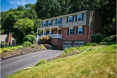 2597 Monterey Dr, Pittsburgh, PA 15241 - Photo 1