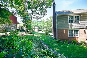 2597 Monterey Dr, Pittsburgh, PA 15241 - Photo 40