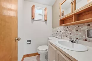 620 Sara Ln, Pittsburgh, PA 15147 - Photo 12