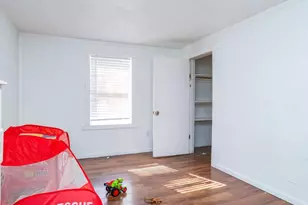 110/112 W Midland Ave, Midland Boro, PA 15059 - Photo 12