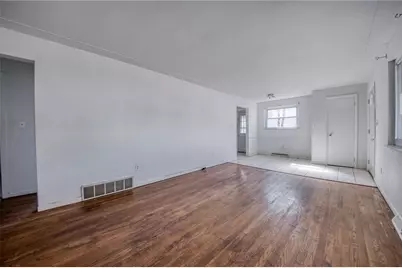 436 Chartiers Ave, Canonsburg, PA 15317 - Photo 4