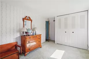 114 Tangleview Dr, White Oak, PA 15131 - Photo 20