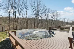 114 Tangleview Dr, White Oak, PA 15131 - Photo 28