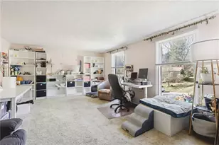 114 Tangleview Dr, White Oak, PA 15131 - Photo 6