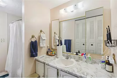 114 Tangleview Dr, White Oak, PA 15131 - Photo 22