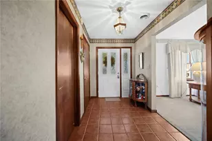 321 Meadowlark Dr, South Union Township, PA 15401 - Photo 4