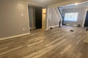 2927 Stayton St, Pittsburgh, PA 15212 - Photo 2