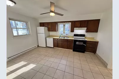 927 Vance Ave Unit A #A, Coraopolis, PA 15108 - Photo 4