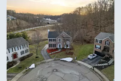 644 White Pine Dr, Mars, PA 16046 - Photo 2