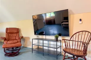 105 S 5th St, Duquesne, PA 15110 - Photo 12