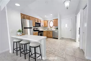 815 Village Dr, Pittsburgh, PA 15237 - Photo 6
