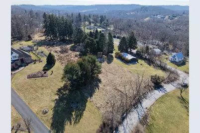 4990 Lakewood Rd, Hampton, PA 15044 - Photo 8