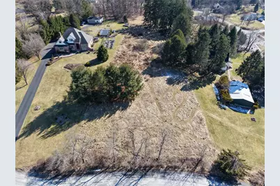 4990 Lakewood Rd, Hampton, PA 15044 - Photo 1