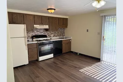 315 Mystic Ave, East McKeesport, PA 15035 - Photo 6