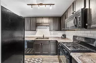 952 Melrose Ave, Ambridge, PA 15003 - Photo 12