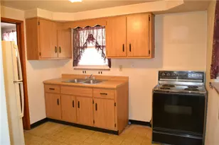 1016 Messineo Ave, East McKeesport, PA 15035 - Photo 2