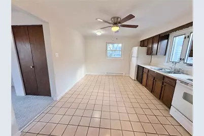 927 Vance Ave Unit B #B, Coraopolis, PA 15108 - Photo 4