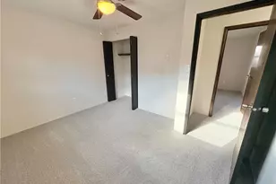 927 Vance Ave, Coraopolis, PA 15108 - Photo 18