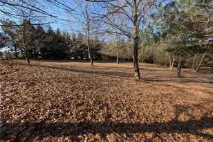 100 Santa Rita Ln, Connoquenessing Township, PA 16001 - Photo 4